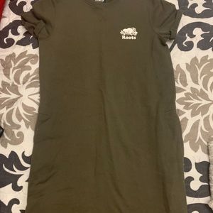 Women’s green roots tshirt dress